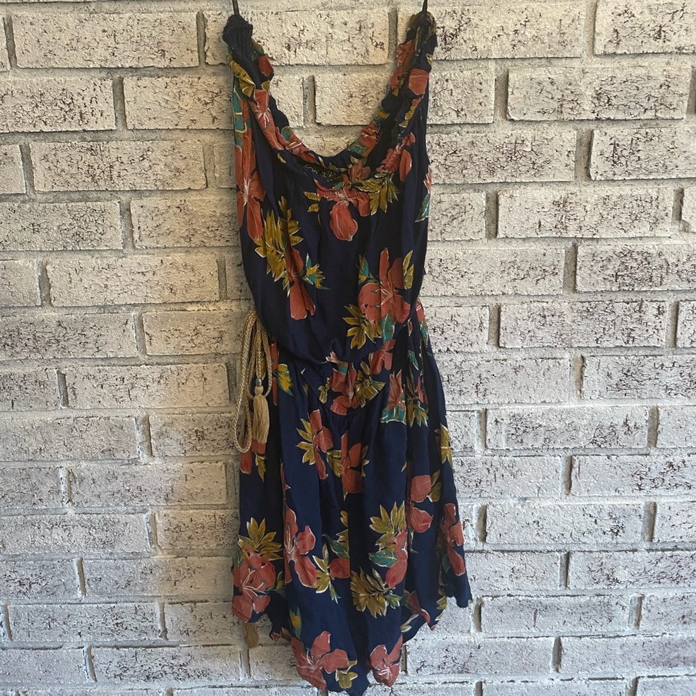 Sleeveless Floral Romper